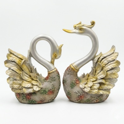 Eternal Harmony Gilded Swan Pair: Hand-Finished Silver & Gold Figurines with Ornate Floral Engravings